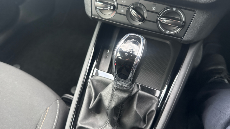 Skoda Kamiq 1.0 TSI 110 SE 5dr DSG Petrol Hatchback